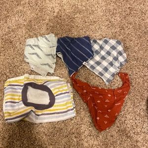 Cloth bibs